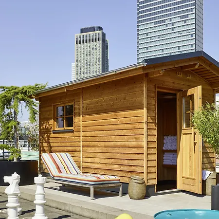 Hotell 25hours The Trip