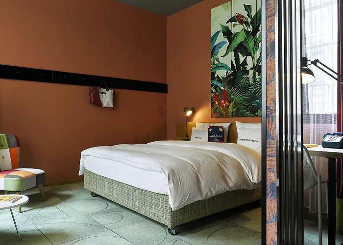 Hotell 25hours The Trip