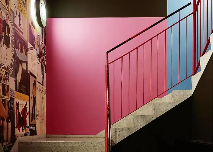 Hotel 25hours The Trip 4*